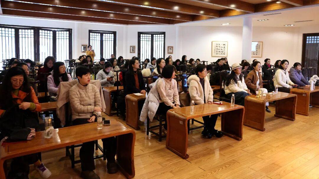 圖3  廳機(jī)關(guān)女職工開展活動(dòng)現(xiàn)場(chǎng).jpg