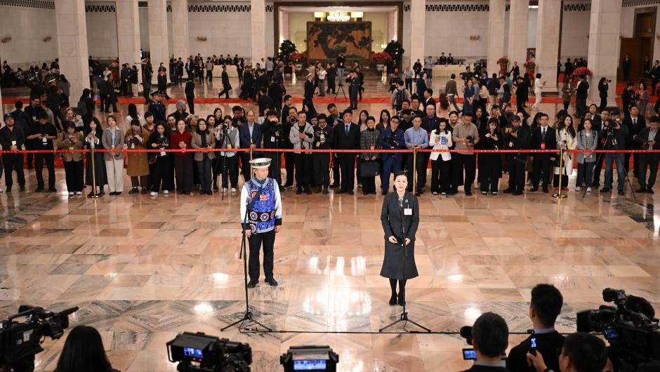 十四屆全國人大四次會議第三場“代表通道”集中采訪活動舉行